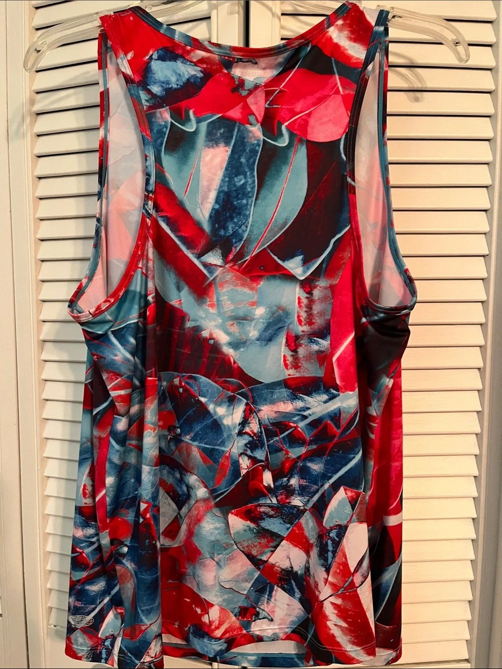 Reel Legends Red & Blue Abstract Tank Top